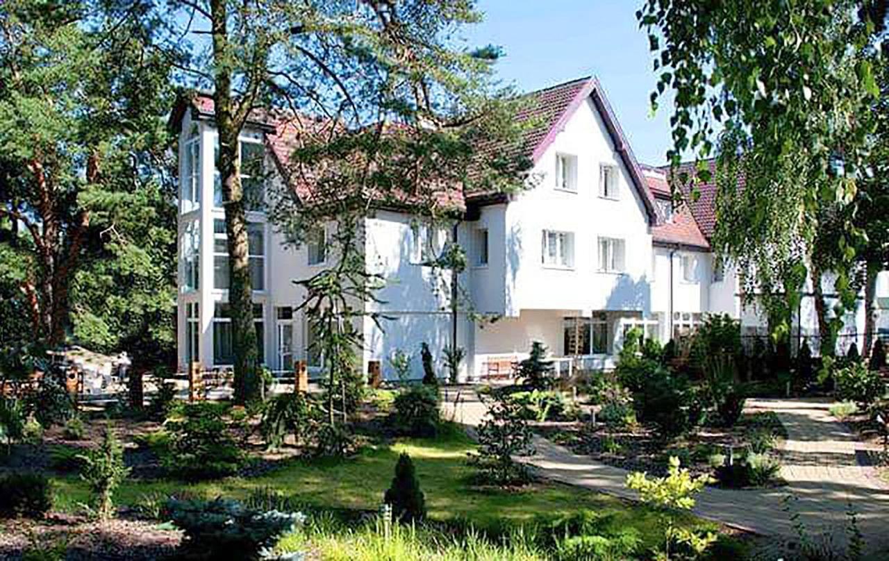 Baltic Park Grandinn By The Beach, Przy Plazy Pustkowo Eksteriør billede