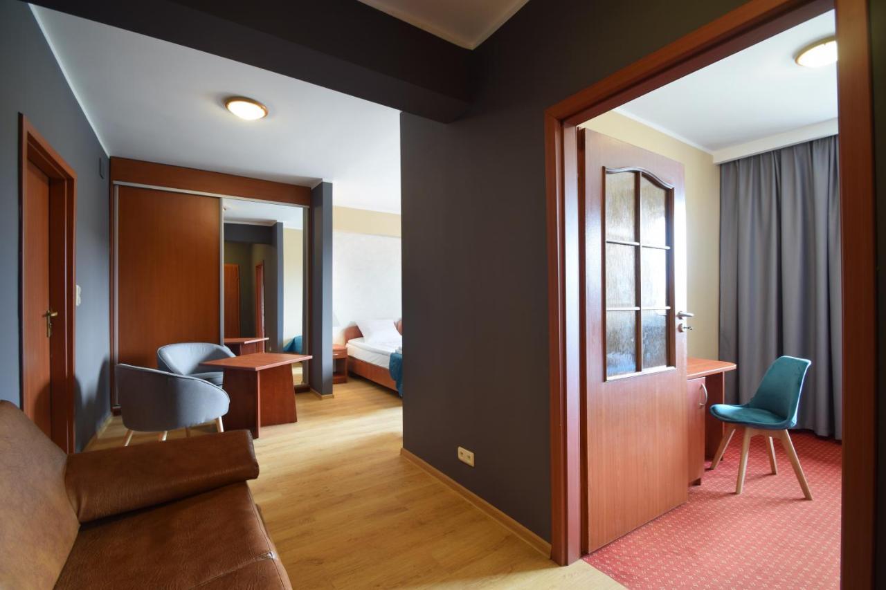 Baltic Park Grandinn By The Beach, Przy Plazy Pustkowo Eksteriør billede